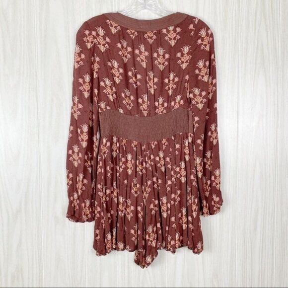 Ecote | Boho Burgundy Floral Romper Size Small - Picture 2 of 5